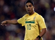 开云体育直播-魔术粉碎雄鹿，米切尔如何以无声指挥带动全队节奏