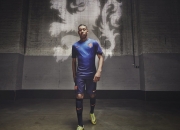 开云足球直播-塞维利亚的碾压与阿什拉夫的接管，一场跨越时空的胜利叙事