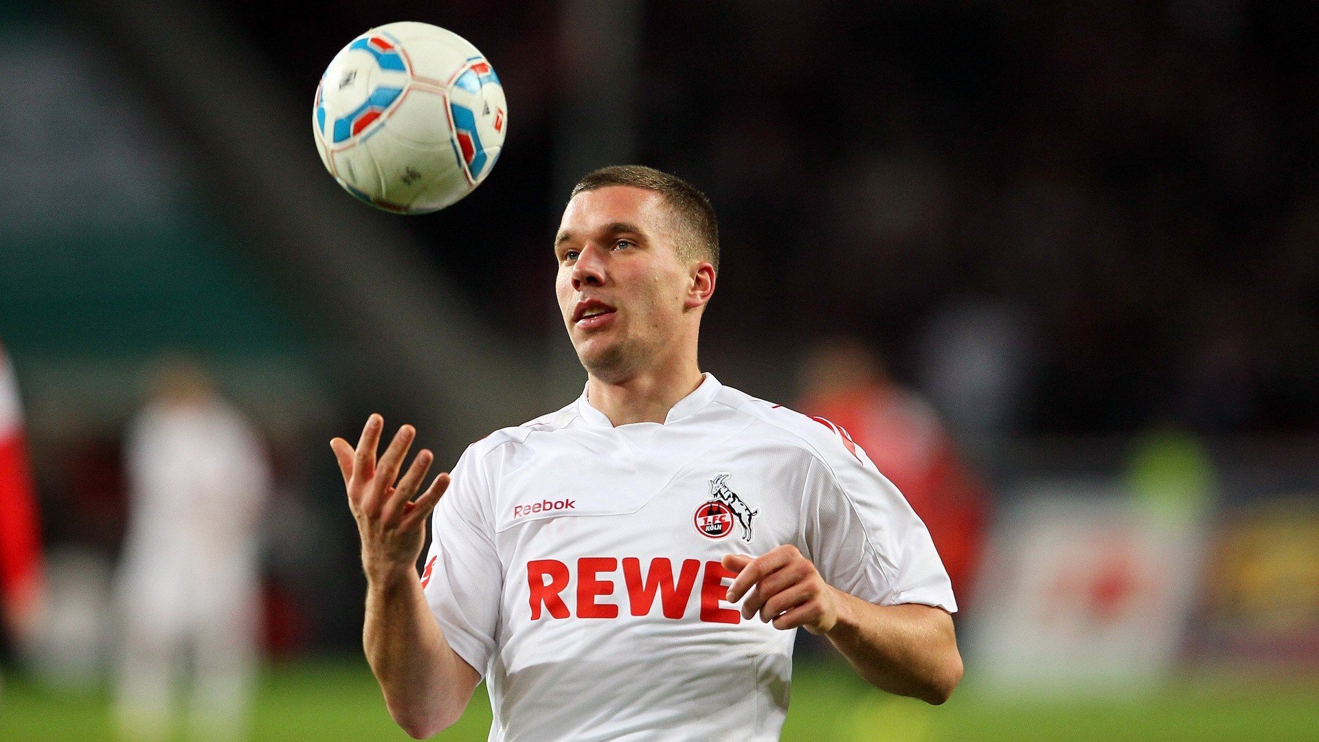 年度焦点之战，澳大利亚一波带走哥斯达黎加，改写世界杯命运的一夜