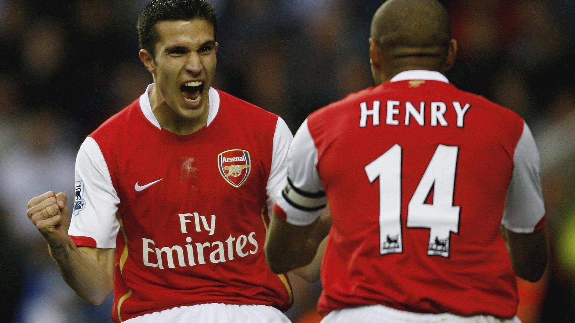 从马里狂胜智利到福登成为关键先生，一场虚拟对决中的足球启示